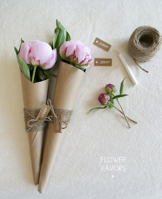 25 free or inexpensive ideas for things you can do for your mom on Mother's Day perfect for the teen or college kid 25 free or inexpensive ideas for things you can do for your mom on Mother's Day perfect for the teen or college kid