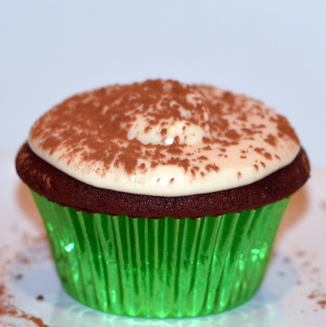 cupcake with cocoa powder cupcake with cocoa powder