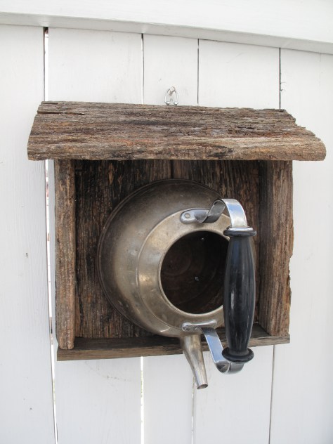 repurposed tea pot bird house - TotT8